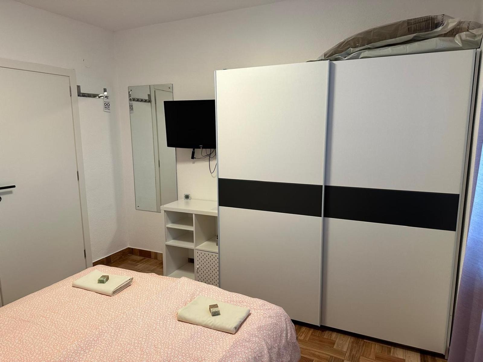 Apartments "Laci" Крк Экстерьер фото