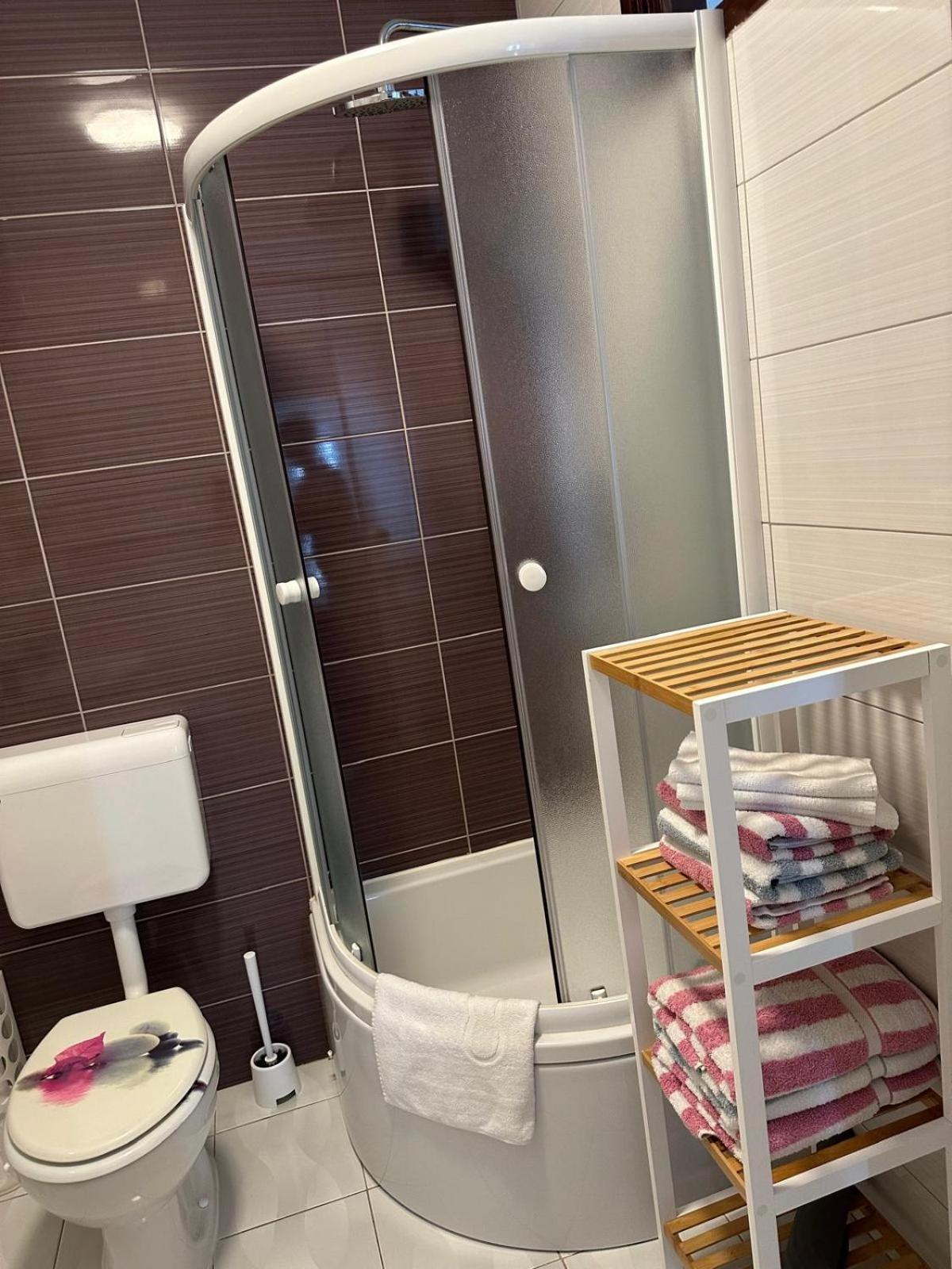 Apartments "Laci" Крк Экстерьер фото